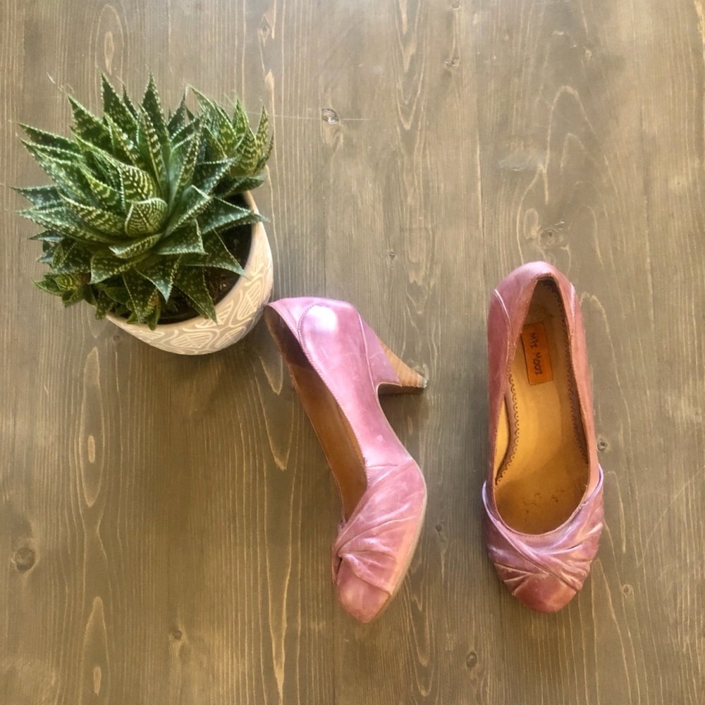 Miz Mooz Gloria Pumps